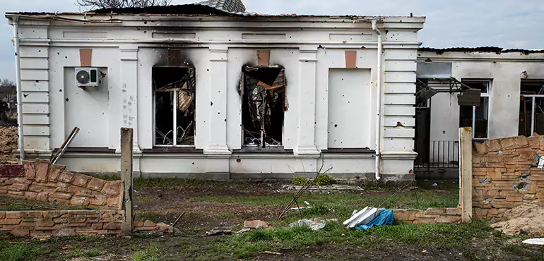 How We Determine a Fair Cash Value for Your Damaged or Distressed Laredo Home