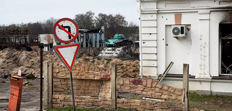 Partial or Full Foundation Collapse in Laredo, TX