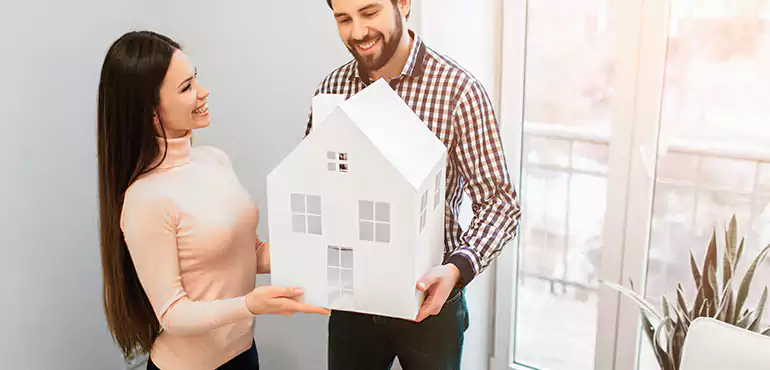 What Happens to the Tenants After You Sell in Laredo, TX?